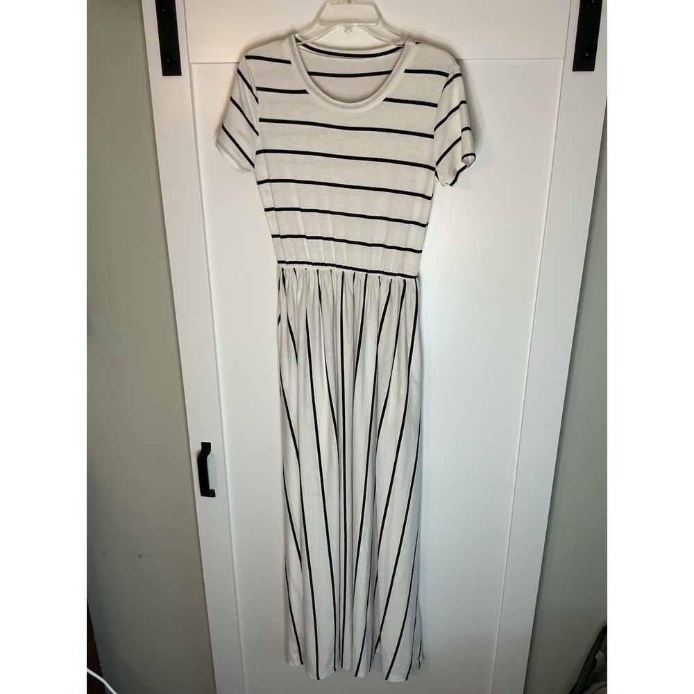 Striped Women's M Black & White striped dress short‎ sleeves maxi Pockets Preppy
